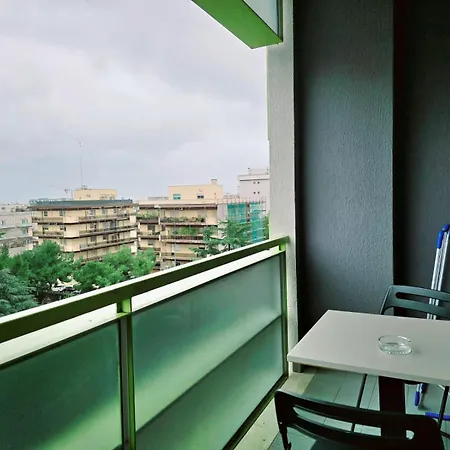 Moderno Loft Finemente Arredato Апартаменты